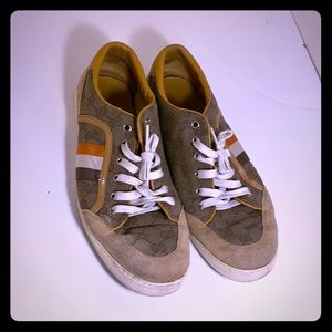 Vintage Gucci shoes